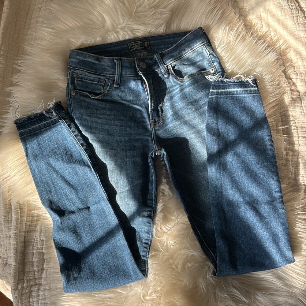 A B E R C R O M B I E & F I T C H Mid Rise Super … - image 1